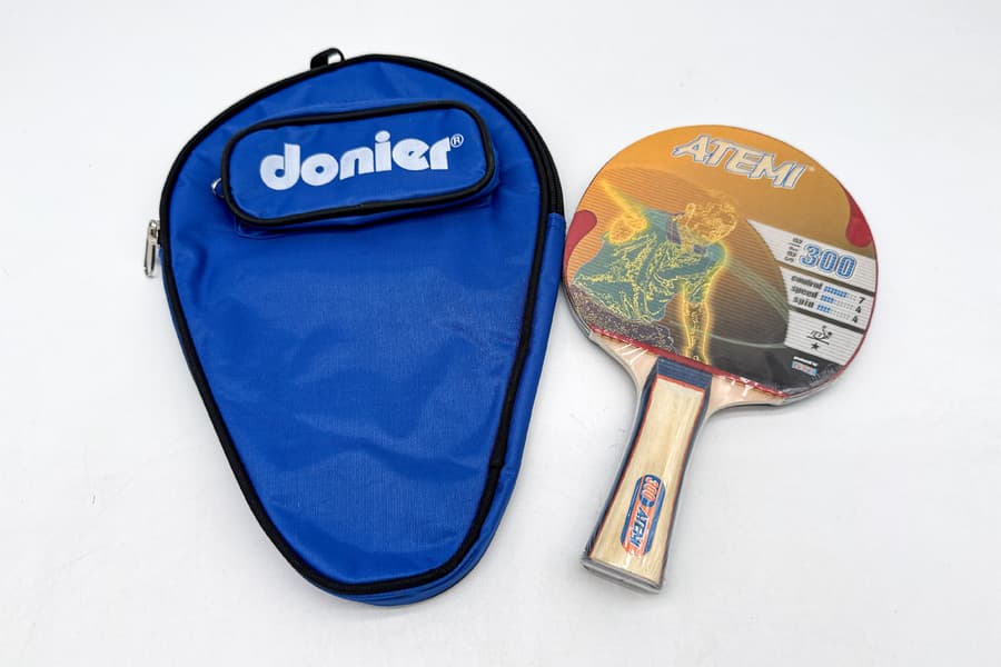Tischtennisschläger mit Tasche